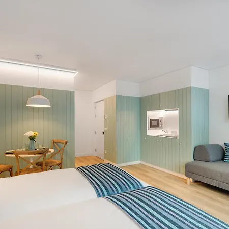 7 Bridges Estudios- Porto-Houses And Suites-2